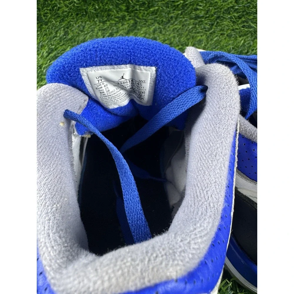 Size 7Y - Air Jordan 3 Racer Blue